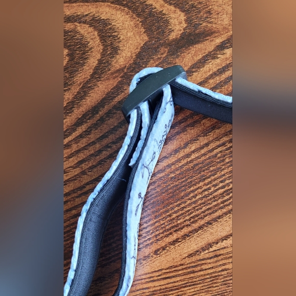 2 /$15 New Tella & Stella Designer Dog Collar Black Baccara Size Large - Picture 7 of 9